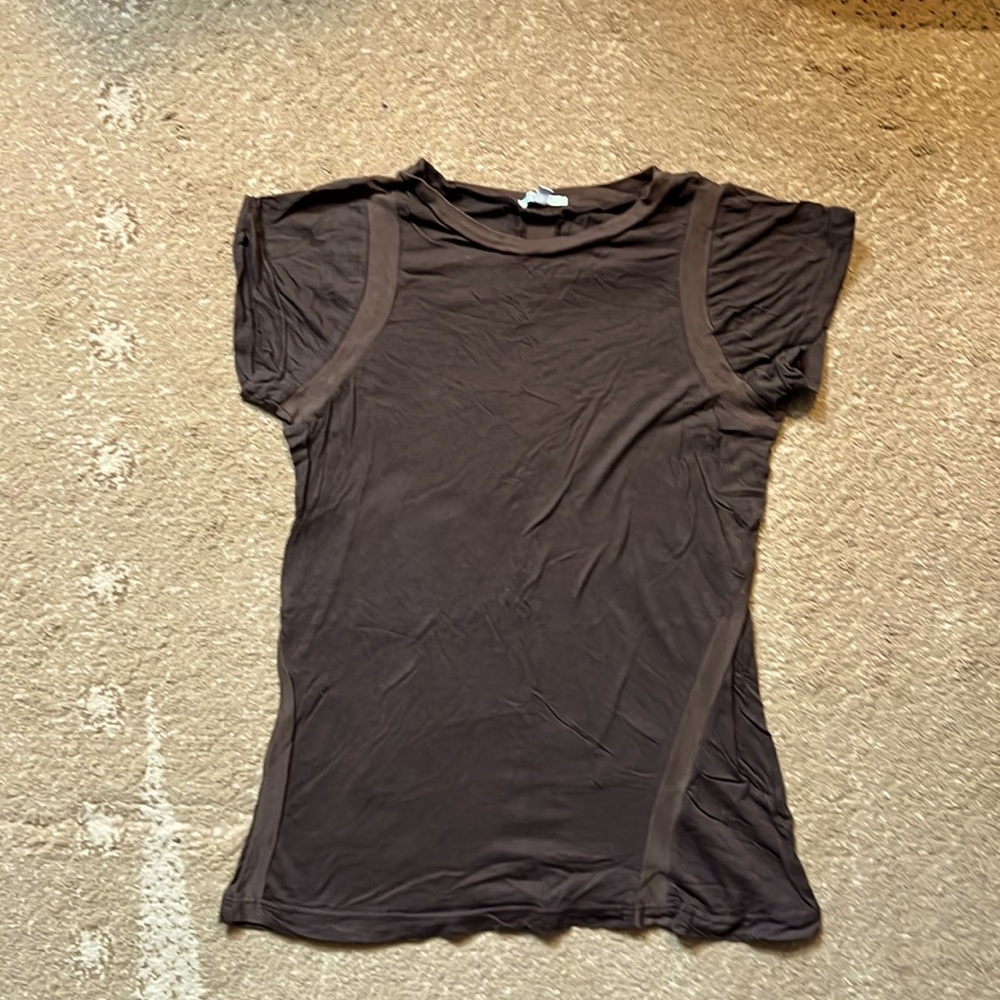 Great basic t-shirt by Clu